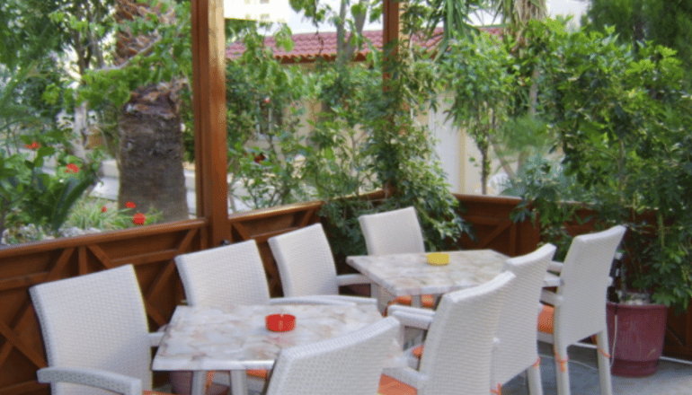 Summer Memories Hotel