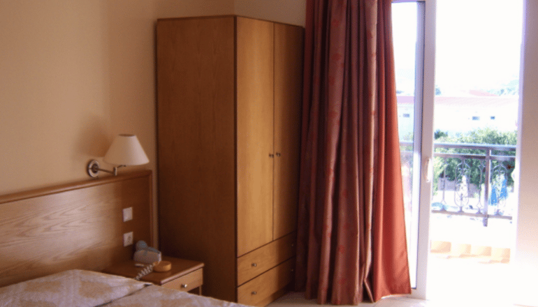 Summer Memories Hotel