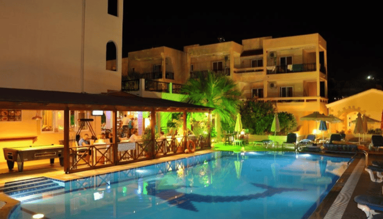 Summer Memories Hotel