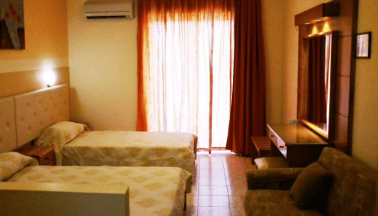 Summer Memories Hotel