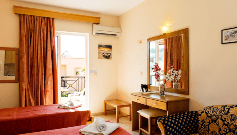 Summer Memories Hotel