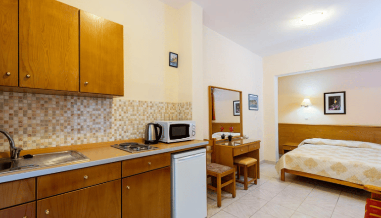 Summer Memories Hotel