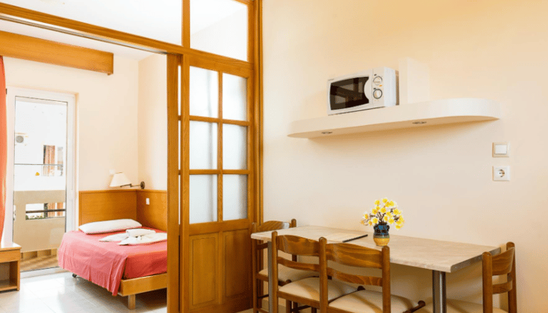 Summer Memories Hotel