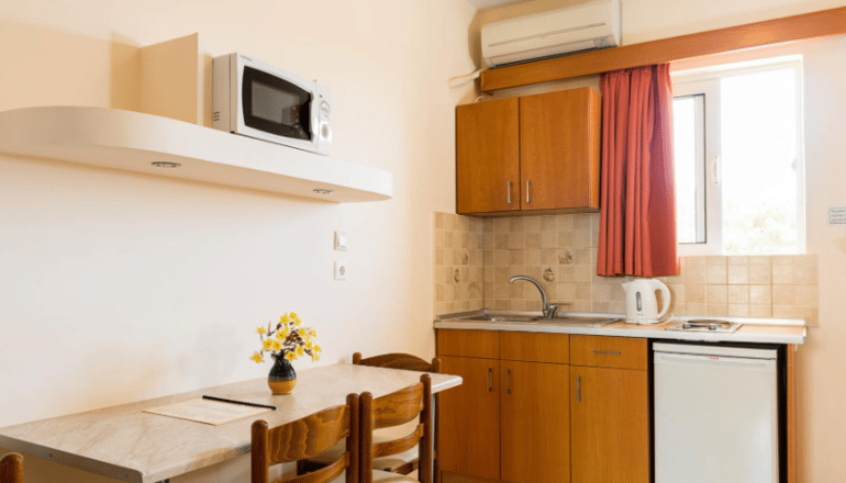 Summer Memories Hotel