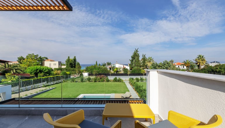 Summer Pearls - Πολύχρονο, Χαλκιδική