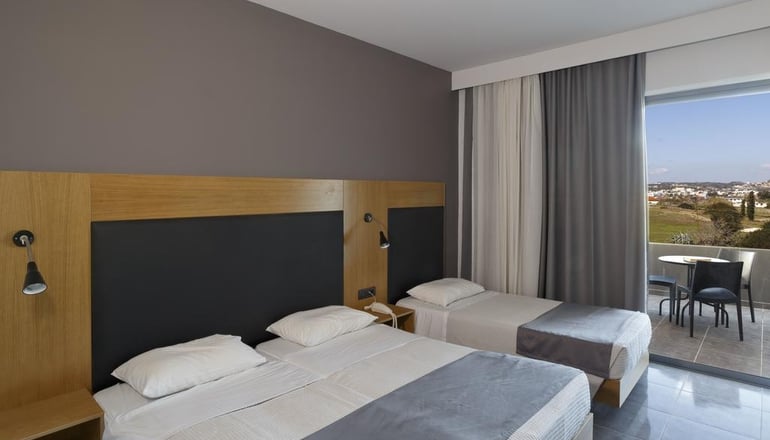 4* Evita Resort Hotel
