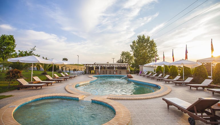 Sunny Hill - Σάνη, Χαλκιδική