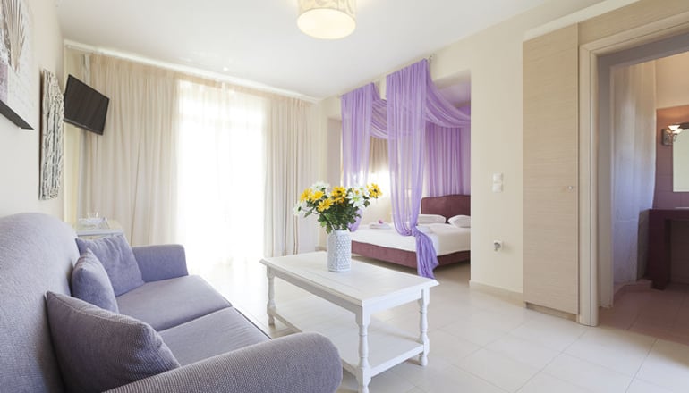 Sunny Hill - Σάνη, Χαλκιδική