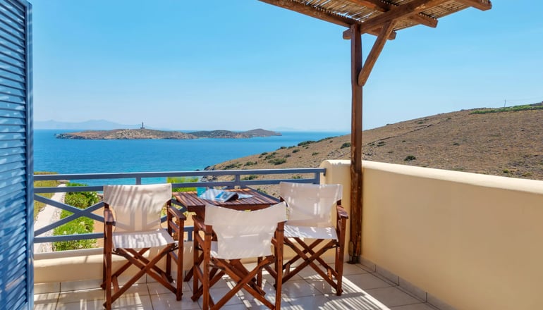 Sunrise Beach Suites - Αζόλιμνος, Σύρος