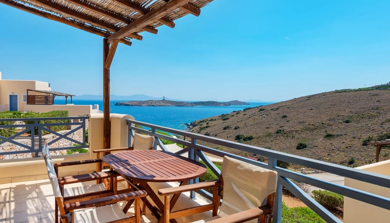 Sunrise Beach Suites - Αζόλιμνος, Σύρος