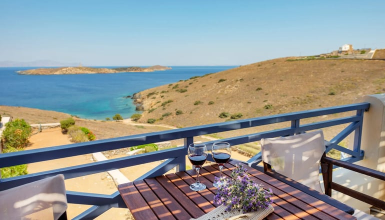 Sunrise Beach Suites - Αζόλιμνος, Σύρος