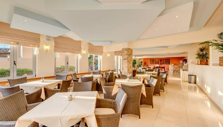 Sunrise Beach Suites - Αζόλιμνος, Σύρος