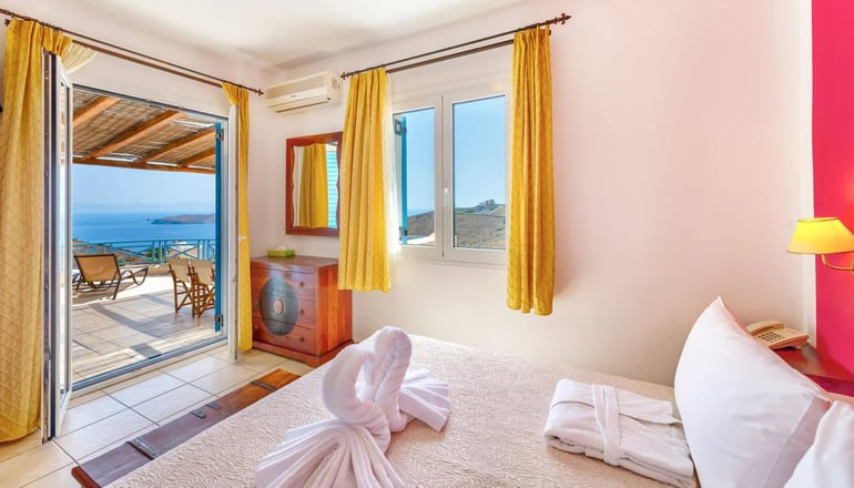 Sunrise Beach Suites - Αζόλιμνος, Σύρος