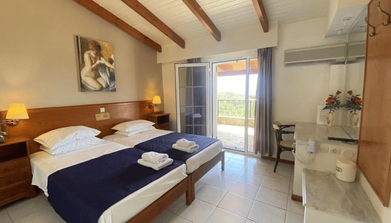Sunrise Inn Hotel - Κουντουράτα, Κεφαλονιά