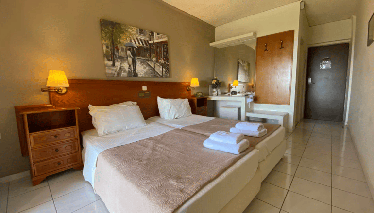 Sunrise Inn Hotel - Κουντουράτα, Κεφαλονιά