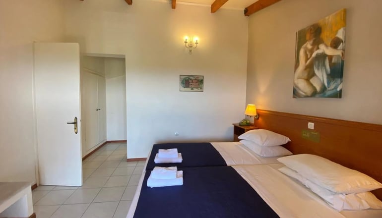Sunrise Inn Hotel - Κουντουράτα, Κεφαλονιά