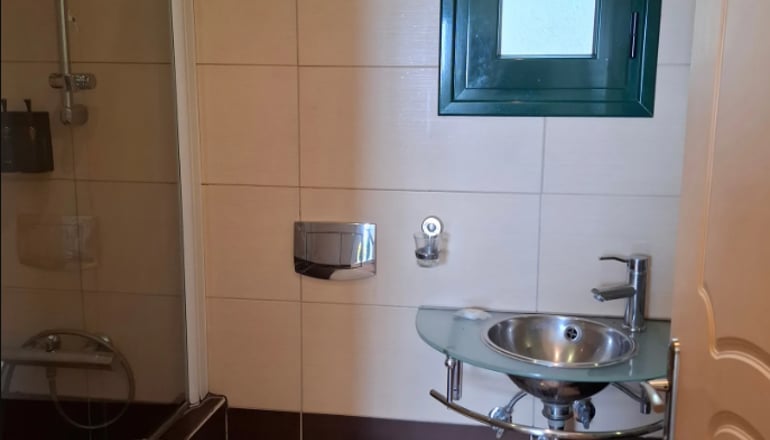 Sunrise Inn Hotel - Κουντουράτα, Κεφαλονιά