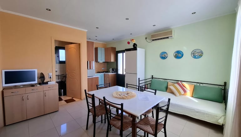 Sunrise Inn Hotel - Κουντουράτα, Κεφαλονιά