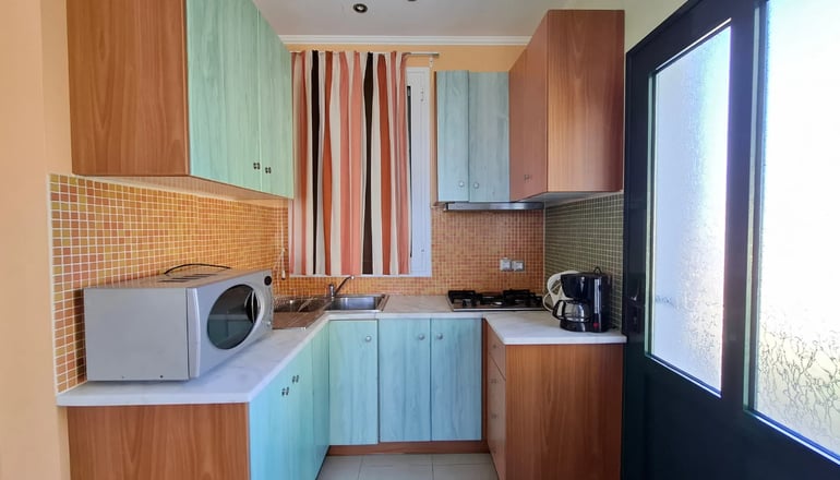 Sunrise Inn Hotel - Κουντουράτα, Κεφαλονιά
