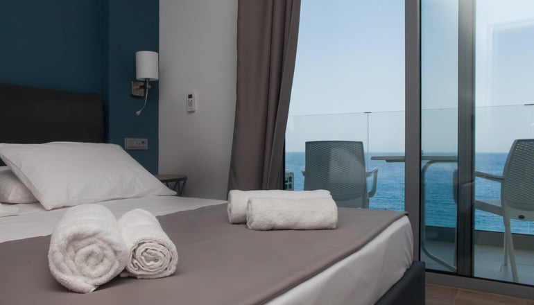 Sunrise Luxury Apartments