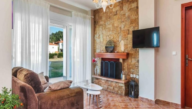 Sunset Villas, Ποσείδι