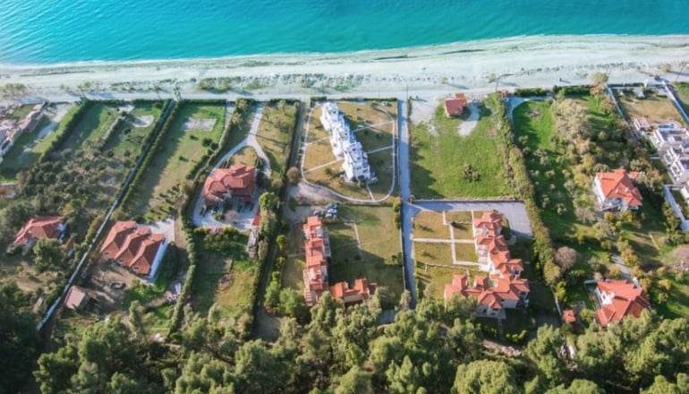 Sunset Villas, Ποσείδι