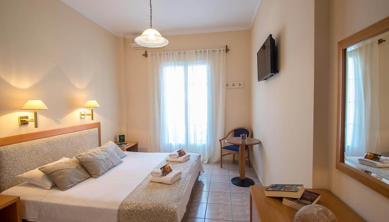 Syros Atlantis Hotel - Βάρη, Σύρος