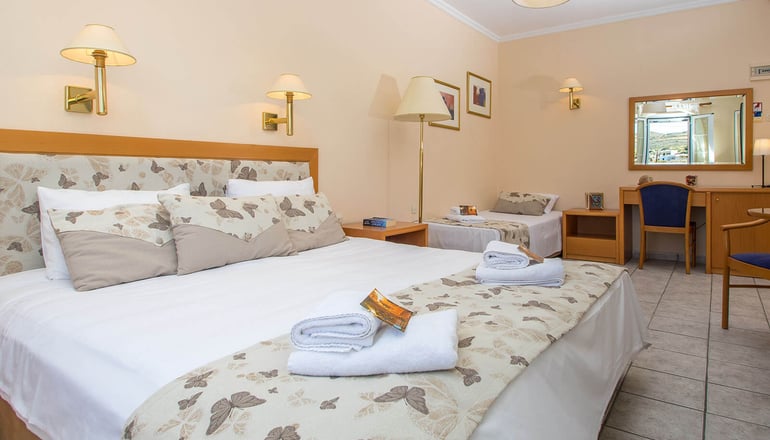 Syros Atlantis Hotel - Βάρη, Σύρος