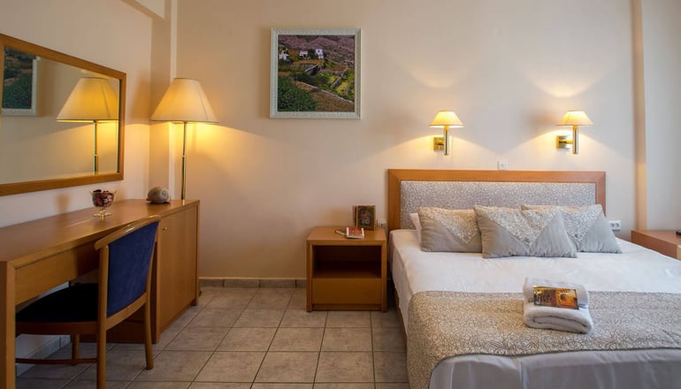 Syros Atlantis Hotel - Βάρη, Σύρος