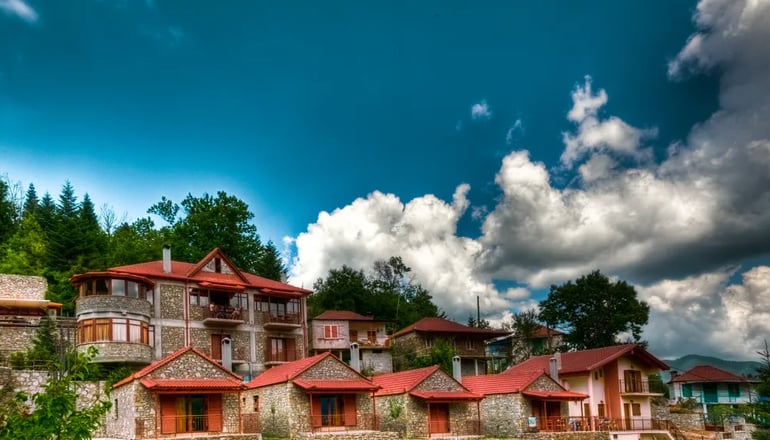 Τα Πέτρινα - Ορεινή Ναυπακτία