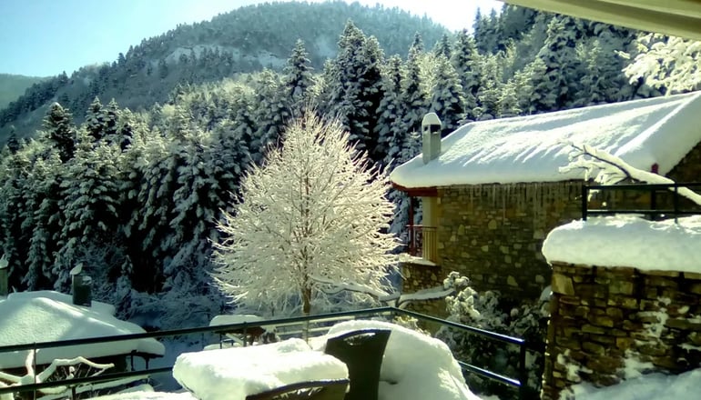 Τα Πέτρινα - Ορεινή Ναυπακτία