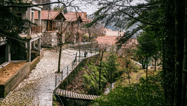 Τα Πέτρινα - Ορεινή Ναυπακτία