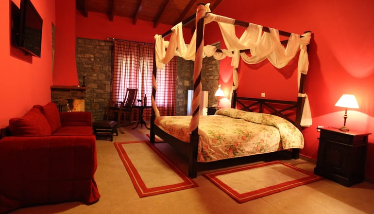 Τα Πέτρινα - Ορεινή Ναυπακτία