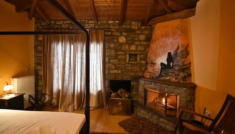 Τα Πέτρινα - Ορεινή Ναυπακτία