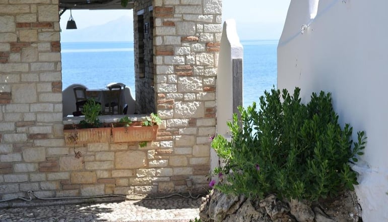 Taradella Hotel