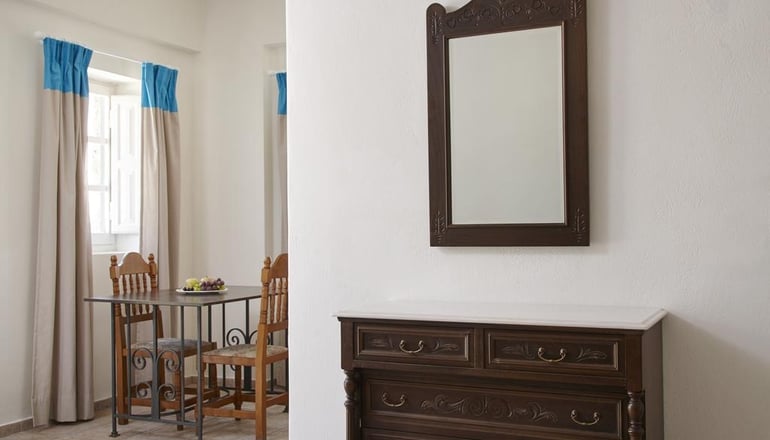 Terra Blue Santorini Luxury