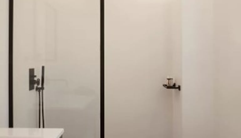 The Artist Athens - Ψυρρή, Αθήνα