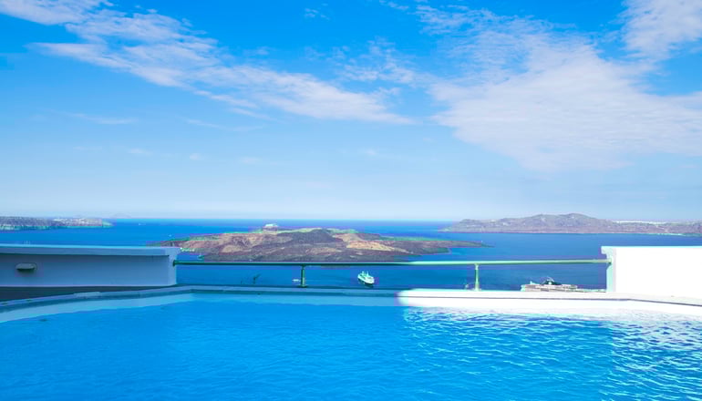 The Last Sunbeam - Φηρά, Σαντορίνη