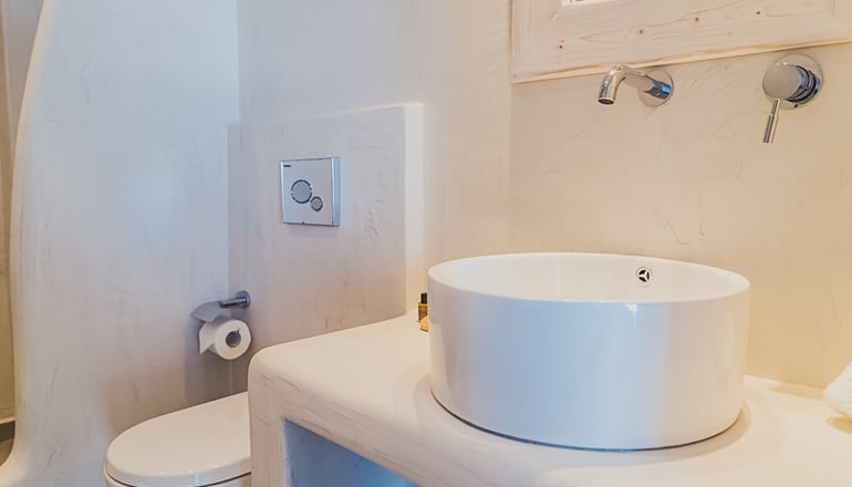 The Last Sunbeam - Φηρά, Σαντορίνη