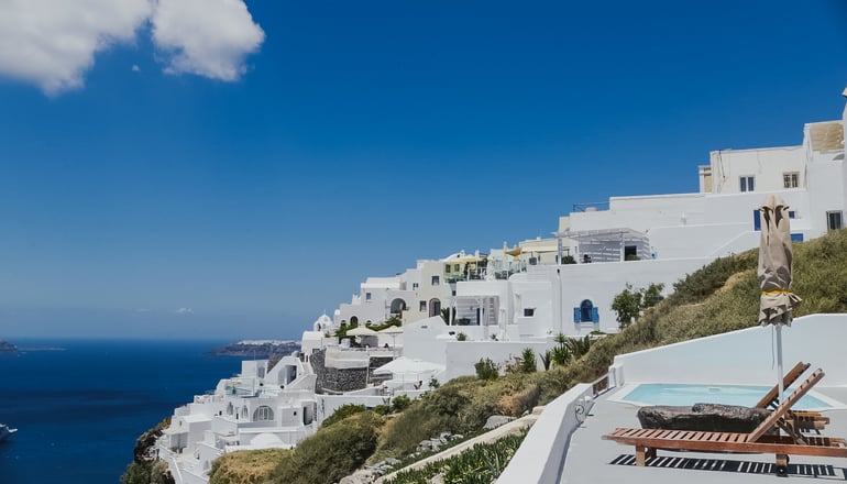 The Last Sunbeam - Φηρά, Σαντορίνη