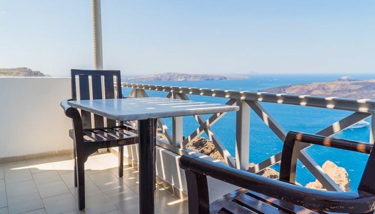 The Last Sunbeam - Φηρά, Σαντορίνη