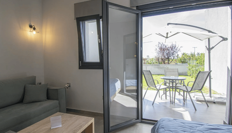 TheaSea Luxury Suites - Νέα Καλλικράτεια, Χαλκιδική