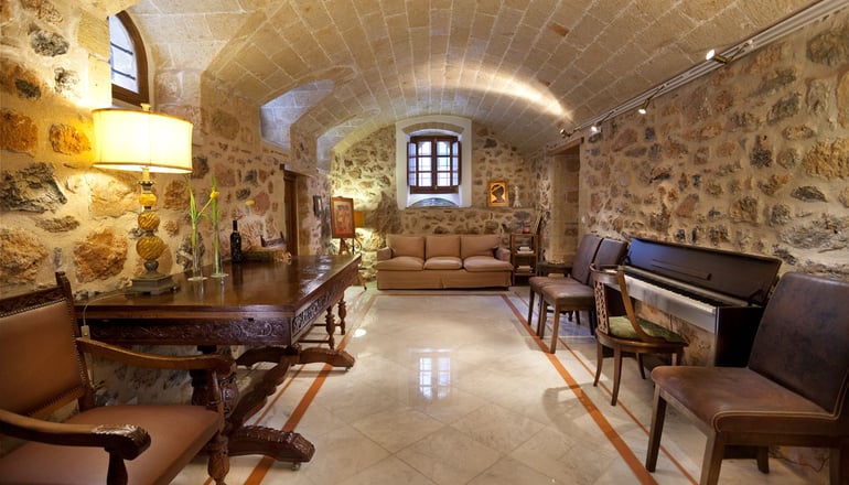 Theophano Art Hotel