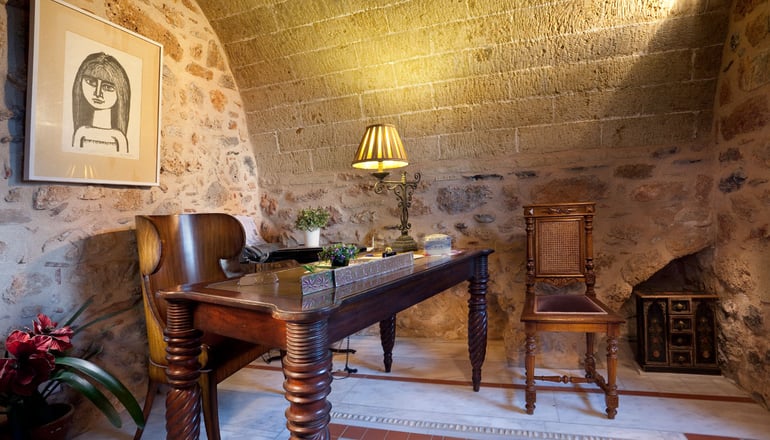 Theophano Art Hotel