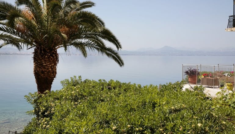 Theoxenia Hotel - Λουτράκι