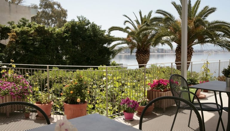 Theoxenia Hotel - Λουτράκι