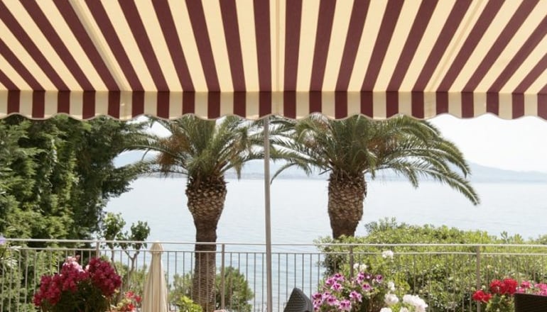 Theoxenia Hotel - Λουτράκι