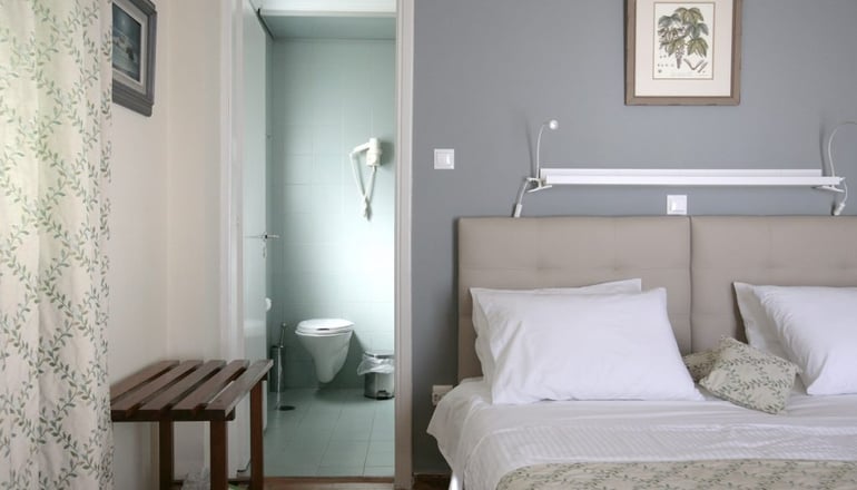 Theoxenia Hotel - Λουτράκι