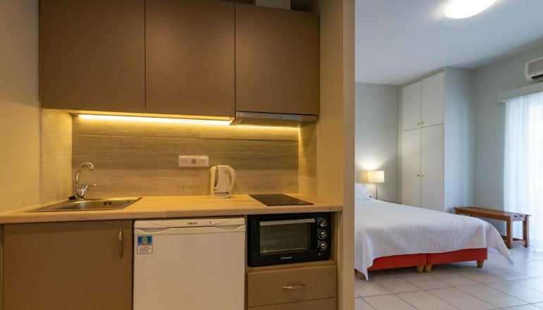 Theoxenia Hotel Apartments - Χράνοι, Μεσσηνία