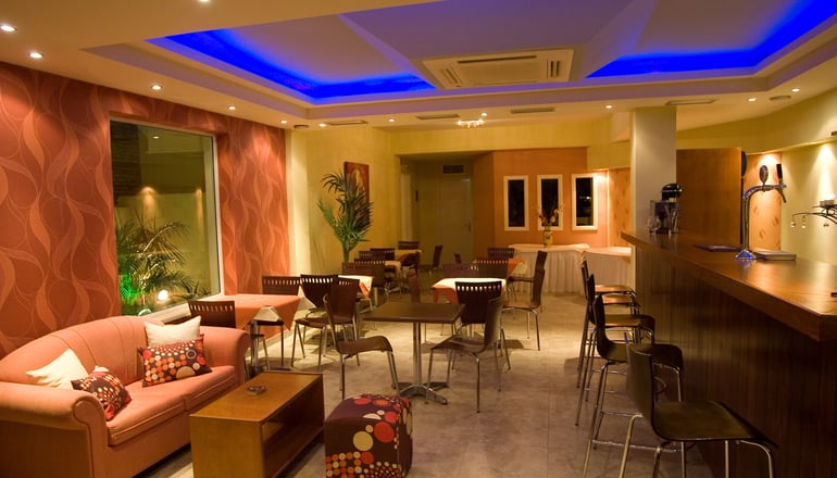 Theoxenia Hotel Apartments - Χράνοι, Μεσσηνία